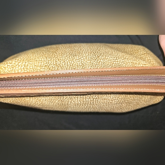 Borbonese Elegant Tan Leather Clutch - Picture 3 of 9